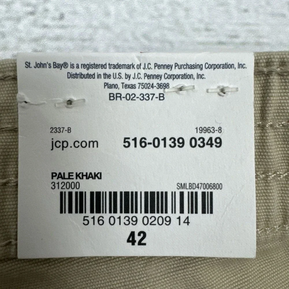 St. John's Bay Men's Khaki Front Pocket Cotton Blend 🆕 Shorts [Size 42] New‎